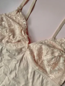 SKNB nursing top, pink with lace