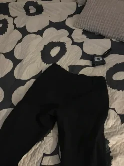 Softshell ulkohousut