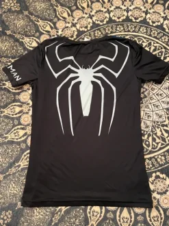 Spiderman paita