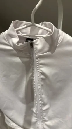 sportowa bluzka na zamek