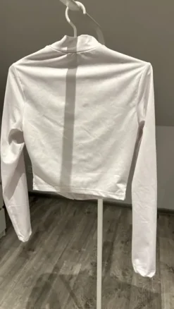 sportowa bluzka na zamek