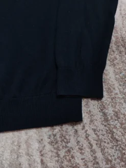 St John's Bay Black Crewneck Sweater L