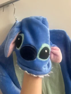 Stitch dräkt/pyjamas
