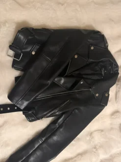 Stradivarius nahkatakki