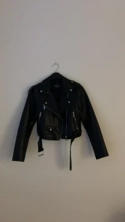 Stradivarius nahkatakki