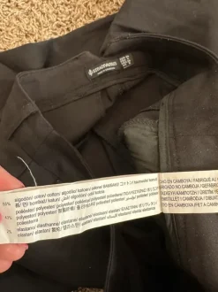 Stradivarius suorat housut