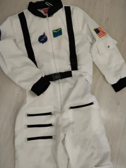 Strój astronauty kosmonauty dla dorosłej osoby karnawał