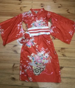 Strój Japonki - Kimono z dodatkami