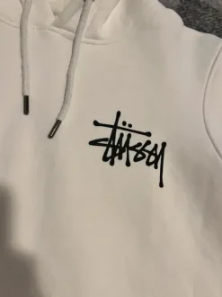 Stüssy huppari