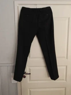 Suorat housut/puvun housut