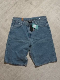 Sweet sktbs farkkushortsit