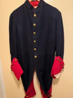 Teatteri Asuste asepuku