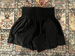 Thainyrkkeilyshortsit