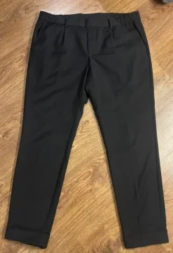 These Glory Days suorat mustat housut