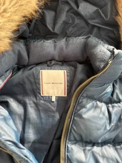 Tommy Hilfiger toppatakki