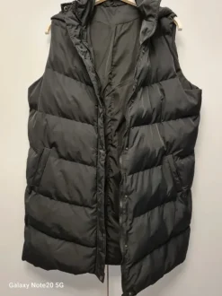 Toppaliivi. Uusi. 44