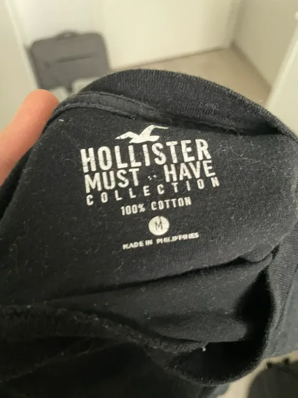 t-paita hollister