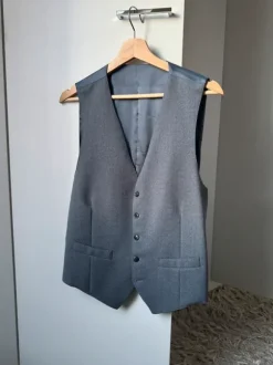 Turo puvuntakki ja liivi