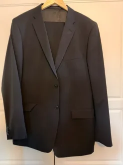 Turo Tailor miesten puku