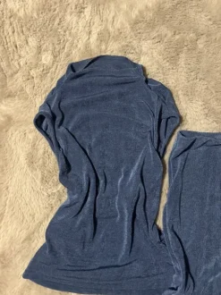 Two piece, toppi&hame