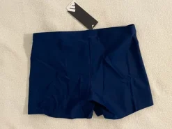 Uimahousut Adidas, käyttämättömät