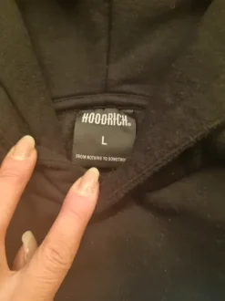 Uusi hoodrich collegepuku