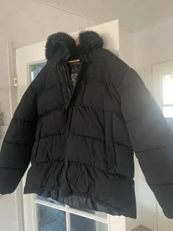 Uusi miesten lämmin talvitakki 4x XL