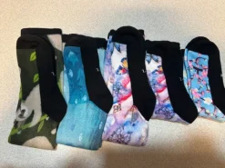 Uusia, käyttämättömiä sukat – tyylikkäät kuvatukset