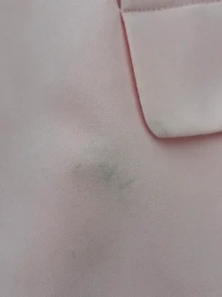 Vaaleanpunainen bleiseri