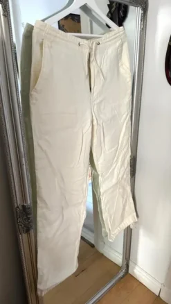 Vaaleat miesten H&M-merkkiset pellavahousut, koko 31