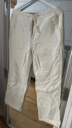 Vaaleat miesten H&M-merkkiset pellavahousut, koko 31