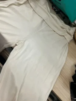 Valkoiset s yoga pants