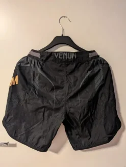 Venum shorts Mens M MMA Muay Thai Brazilian Jiujutsu