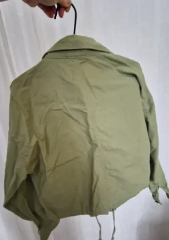 Vihreä lyhyt puuvilla takki