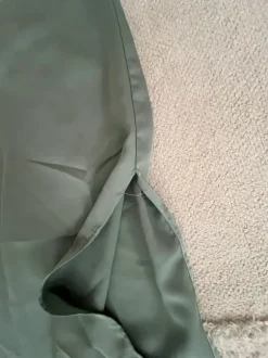 Vihreä Vilan juhlamekko