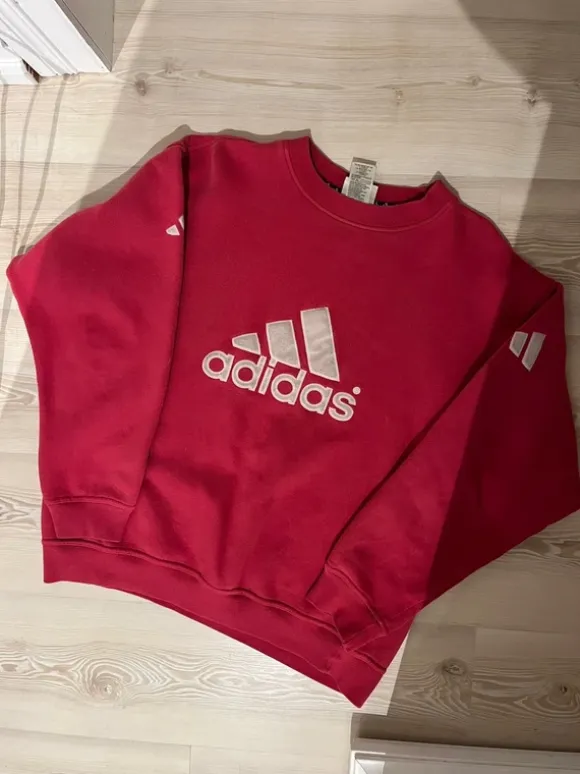 Vintage adidas sweater