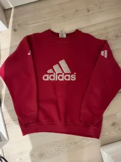 Vintage adidas sweater