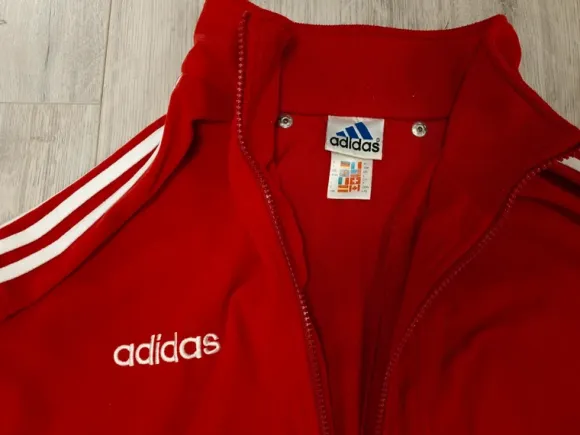 Vintage Adidas verkkatakki