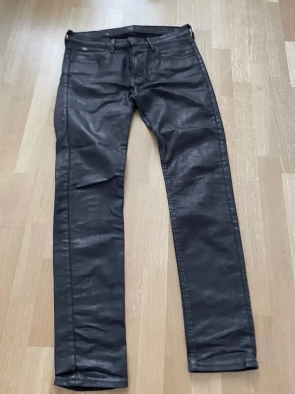 Waxed hedi type lee jeans