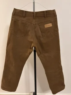 Wrangler ruskeat housut