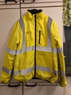 Wurth miesten kevyt vanu takki.